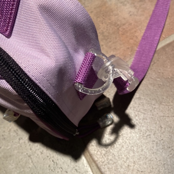 Old Navy insulated lunch box with Shoulder strap purple school or work - Picture 12 of 16